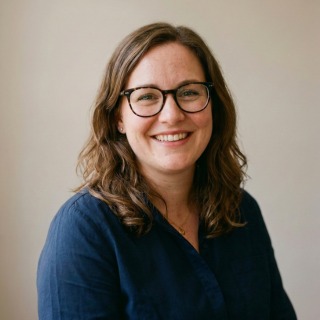 Melanie Burkhardt – Examinierte Pflegefachkraft, Alltagsengel 24